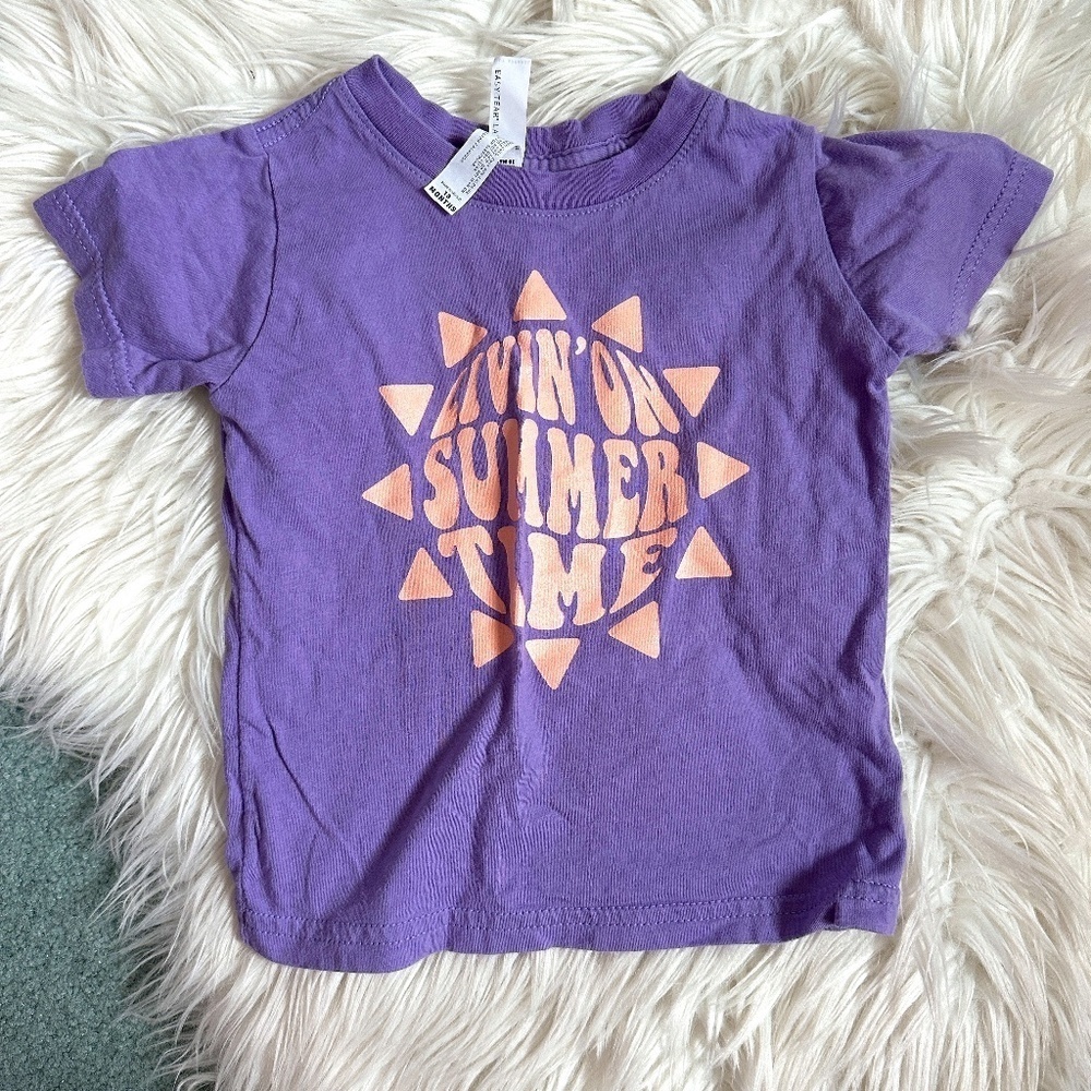 Mini and Mine small shop graphic tee size 18 months // 2772